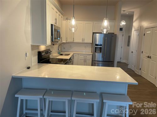 apt-303-935 Mcalway Rd, Charlotte, NC, 28211-1774 | Card Image