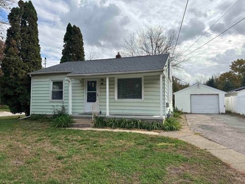 1128 Longfellow Avenue, Waterloo, IA, 50703 | Card Image