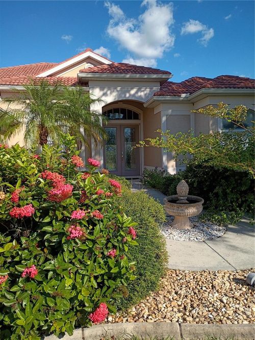 5615 Eastwind Dr, SARASOTA, FL, 34233-5076 | Card Image