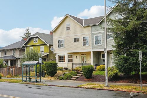 403 N I St, Tacoma, WA, 98403-1914 | Card Image