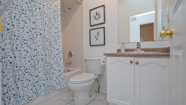 32 Pappain Cres, House other with 6 bedrooms, 3 bathrooms and 4 parking in Brampton ON | Image 24