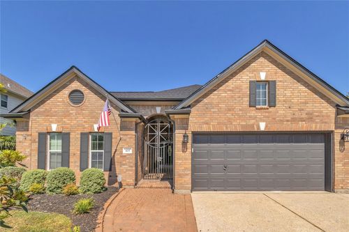 425 Cardinal Oaks, Kemah, TX, 77565-2394 | Card Image