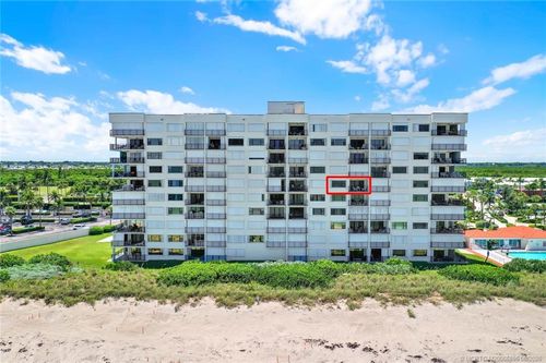 611-9490 Ocean Dr, Jensen Beach, FL, 34957-3299 | Card Image
