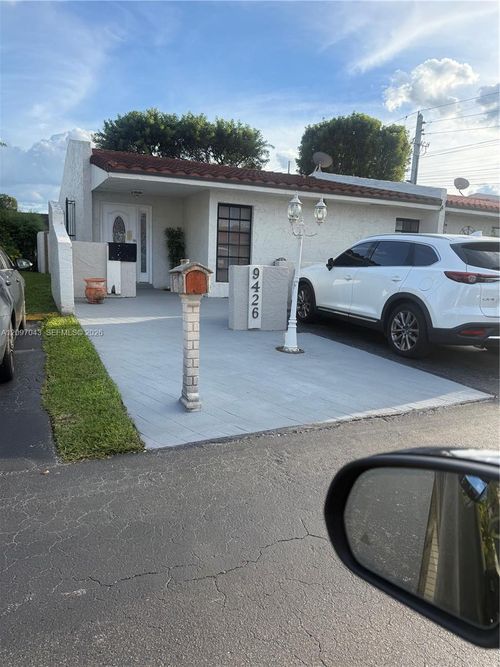9426 Sw 6th Ln, Miami, FL, 33174-2161 | Card Image