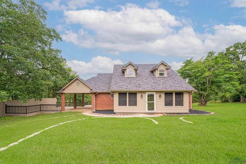8686 Locust Rd, Big Sandy, TX, 75755-5567 | Card Image