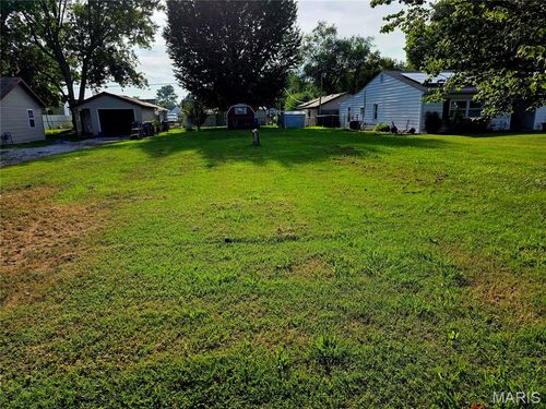 562 Shellview St, Bethalto, IL, 62010-1822 | Card Image