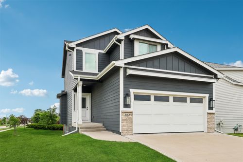 302 S 91st St, West Des Moines, IA, 50266-4994 | Card Image
