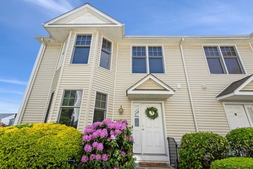 b-50 Almira Dr, Greenwich, CT, 06831-5139 | Card Image