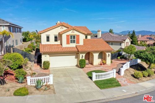30118 Galbreth Ct, Castaic, CA, 91384-4547 | Card Image