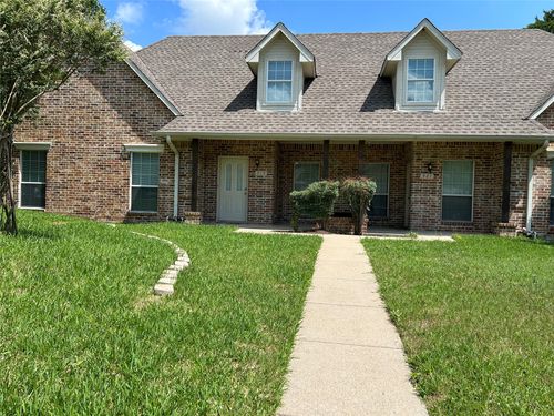 919-921 Cedar Ridge Drive, Desoto, TX, 75115 | Card Image