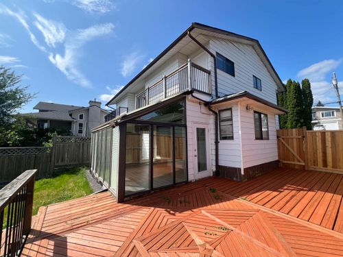 1018 Rochester Ave, Coquitlam, BC, V3K2W7 | Card Image