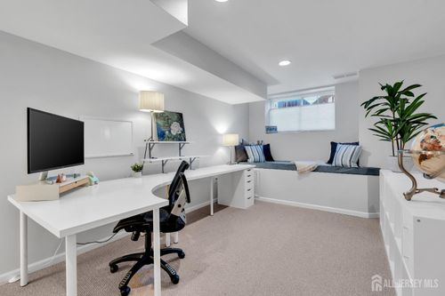 43 Capica Ct, South Amboy, NJ, 08879-2912 | Card Image