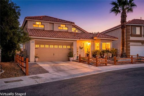 8765 Raindrop Canyon Ave, Las Vegas, NV, 89129-8320 | Card Image