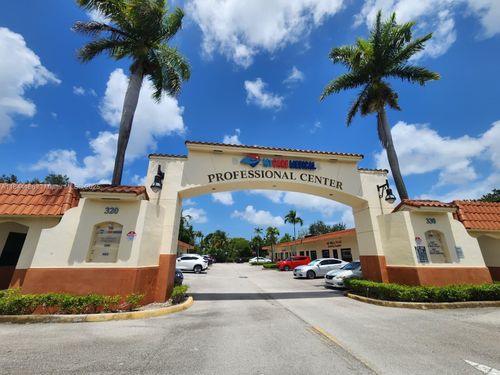 200300-330 S State Road 7, PLANTATION, FL, 33317-3719 | Card Image