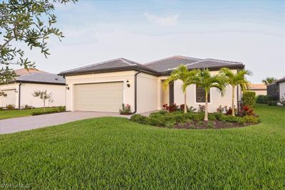 20119 Kingmont Drive, House other with 3 bedrooms, 3 bathrooms and null parking in Estero FL | Image 3