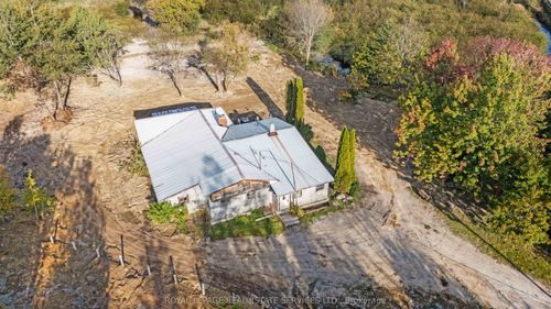 21852 E Town Line, East Gwillimbury, ON, L0G0A4 | Card Image