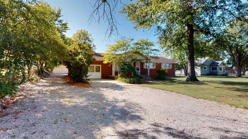 205 S Us Highway 41, Fort Branch, IN, 47648-8574 | Card Image