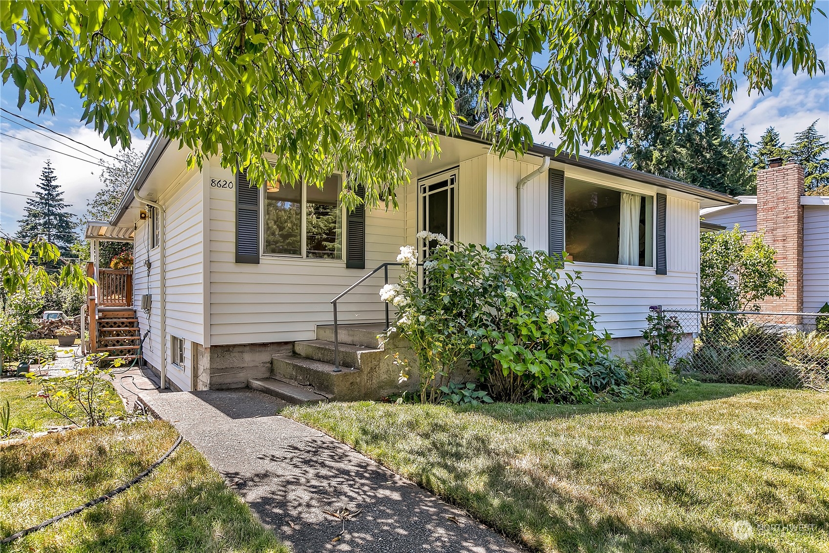 222nd St, Edmonds, WA 98026