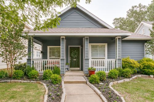 1704 Goodwin Dr, Providence Village, TX, 76227-5718 | Card Image