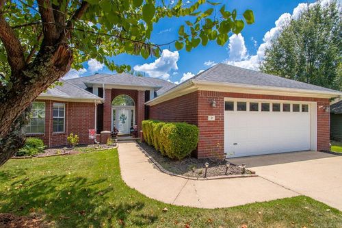 9 Cherry Leaf Cv, Little Rock, AR, 72211-5463 | Card Image