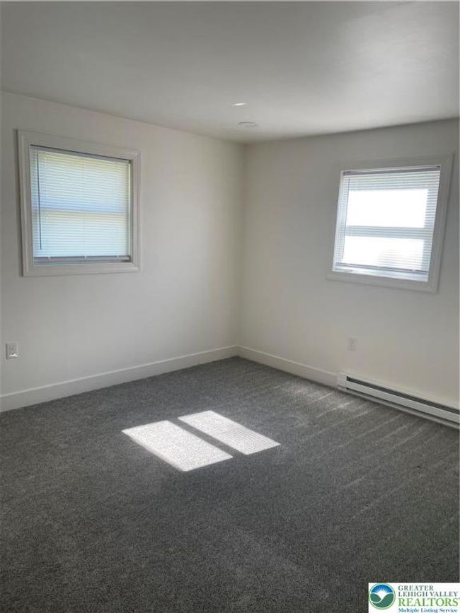 248 Kromer Rd, Condo with 2 bedrooms, 1 bathrooms and null parking in WIND GAP PA | Image 8
