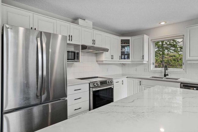 5 - 2 Aspen Glen, Home with 4 bedrooms, 4 bathrooms and 5 parking in Canmore AB | Image 10