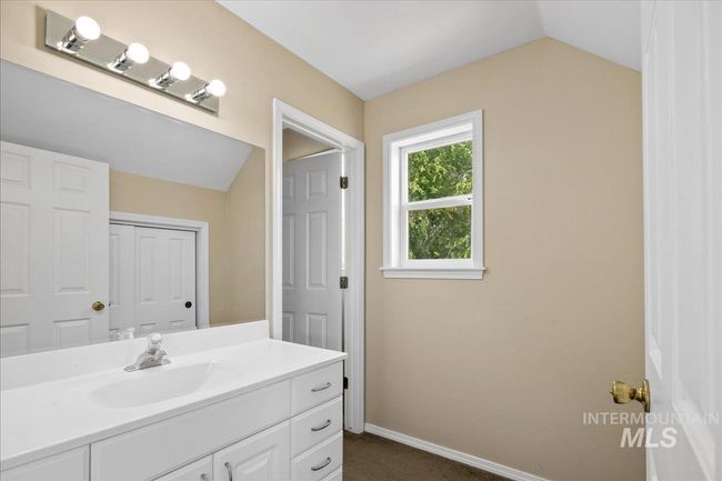 378 E Black Canyon Hwy, House other with 5 bedrooms, 2 bathrooms and null parking in Emmett ID | Image 33