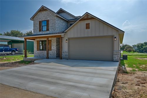 1033 S Masonic St, Bellville, TX, 77418-2615 | Card Image