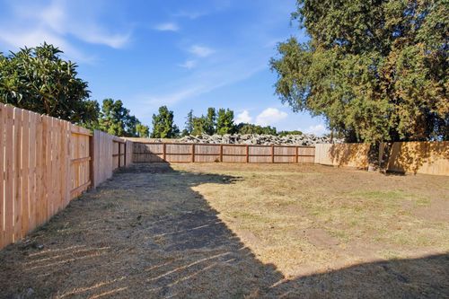 3528 Higgins Ave, Stockton, CA, 95205-2572 | Card Image