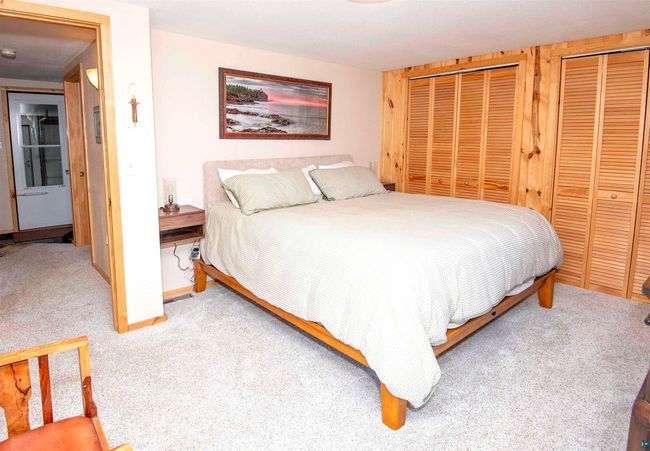 206 N Broadway Ave, House other with 2 bedrooms, 2 bathrooms and null parking in Grand Marais MN | Image 15