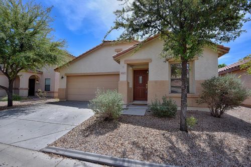 8843 E Pampa Ave, Mesa, AZ, 85212-2832 | Card Image