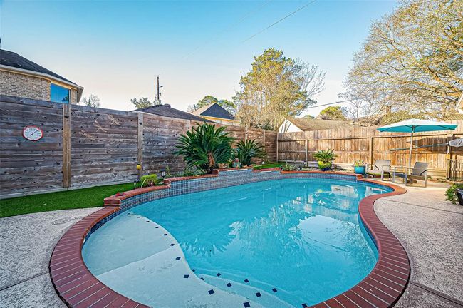 16119 Maplehurst Dr, House other with 5 bedrooms, 4 bathrooms and 2 parking in Spring TX | Image 47