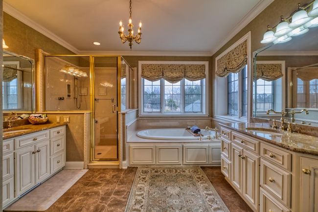 122 Fairway Acres Dr, Home with 7 bedrooms, 5 bathrooms and 3 parking in Dunmor KY | Image 42