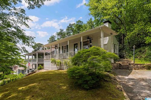212 Edgeview Ave, HOMEWOOD, AL, 35209-3452 | Card Image