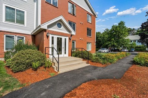 104-5 Timberwood Dr, Goffstown, NH, 03045-2554 | Card Image