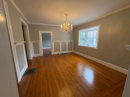 34-34 East Ave, Middletown, NY, 10940-5817 | Card Image