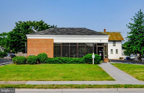 123 E 6th St, FRONT ROYAL, VA, 22630-3407 | Card Image