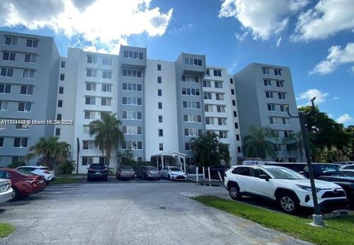 apt-c805-9001 Sw 77th Ave, Miami, FL, 33156-7649 | Card Image