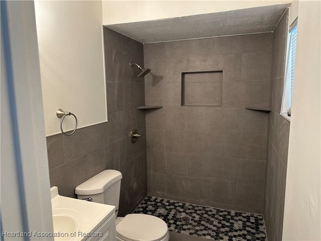 1834 Koy Dr, House other with 3 bedrooms, 2 bathrooms and null parking in Sebring FL | Image 13