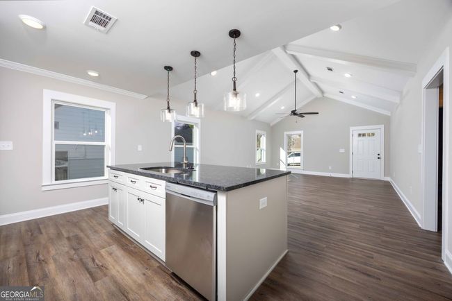 14 - 17 Riverside St, House other with 3 bedrooms, 2 bathrooms and null parking in Franklin GA | Image 7