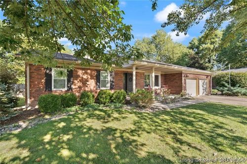 917 Brentwood Ct, New Albany, IN, 47150-2105 | Card Image