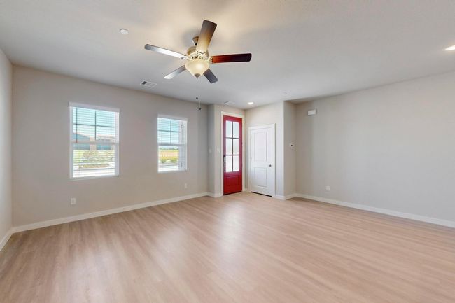 1520 Solterra Blvd, Townhouse with 3 bedrooms, 3 bathrooms and null parking in Mesquite TX | Image 5