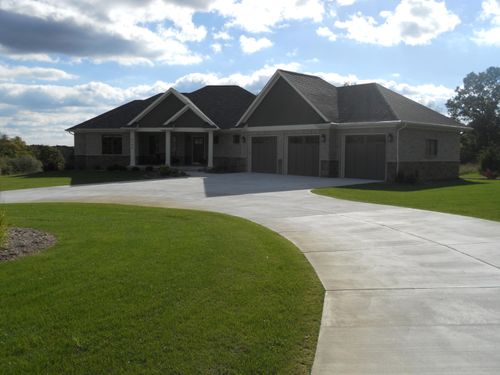 6700 Tara Ct, Rockford, MI, 49341-9598 | Card Image