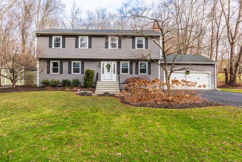 193 Putting Green Rd, Trumbull, CT, 06611-2520 | Card Image