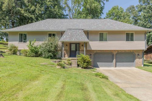 5122 Woodridge Dr, Newburgh, IN, 47630-2116 | Card Image