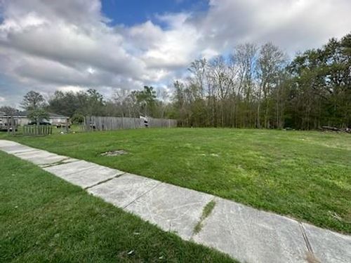 1649 Heights Dr, Saint Bernard, LA, 70085-4841 | Card Image