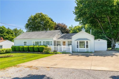 4847 Manchester Rd, New Franklin, OH, 44319-3330 | Card Image