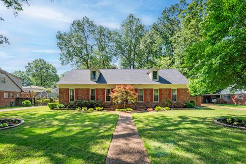 5877 Brierfield Ave, Memphis, TN, 38120-2309 | Card Image