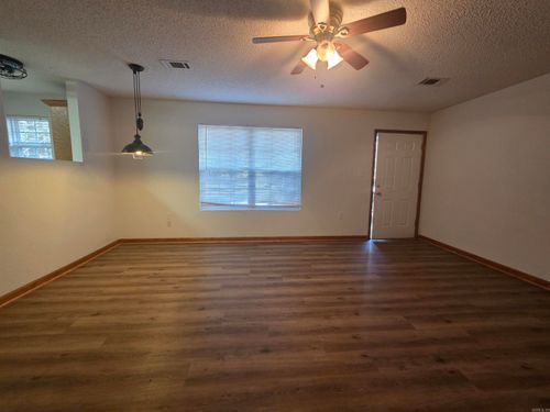 1607 W Center St, Sheridan, AR, 72150-8444 | Card Image