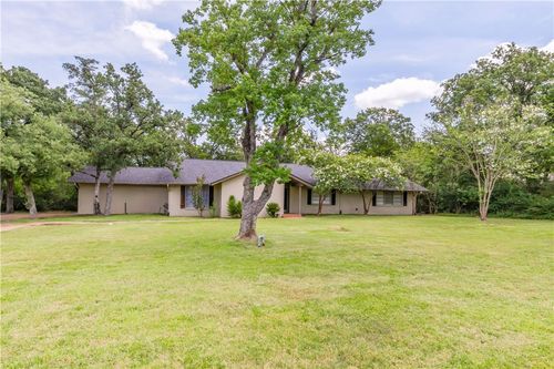 714 S Rosemary Dr, Bryan, TX, 77802-4333 | Card Image